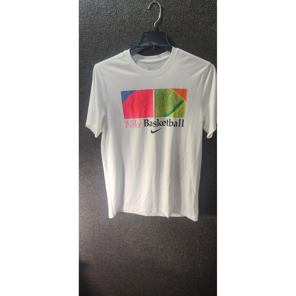 Nike Basketball Dri-FIT Graphic T-Shirt White Mens Medium Short Sleeve Athletic